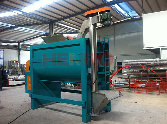 臥式塑料攪拌機(jī)是如何工作的